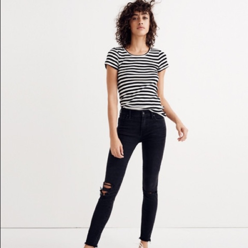 Madewell Distressed High Rise - Picture 3 of 4